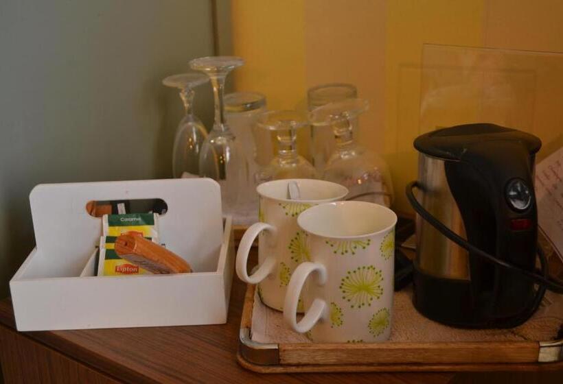 חדר סטנדרט, Chimay B & B    Ptits Déj Gourmands Proposés