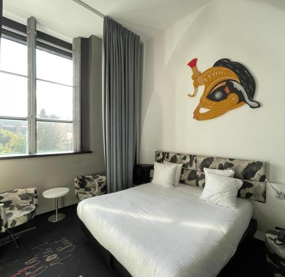 חדר סופריור, Martin S Dream