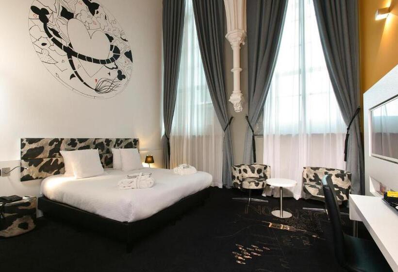 חדר דלוקס, Martin S Dream