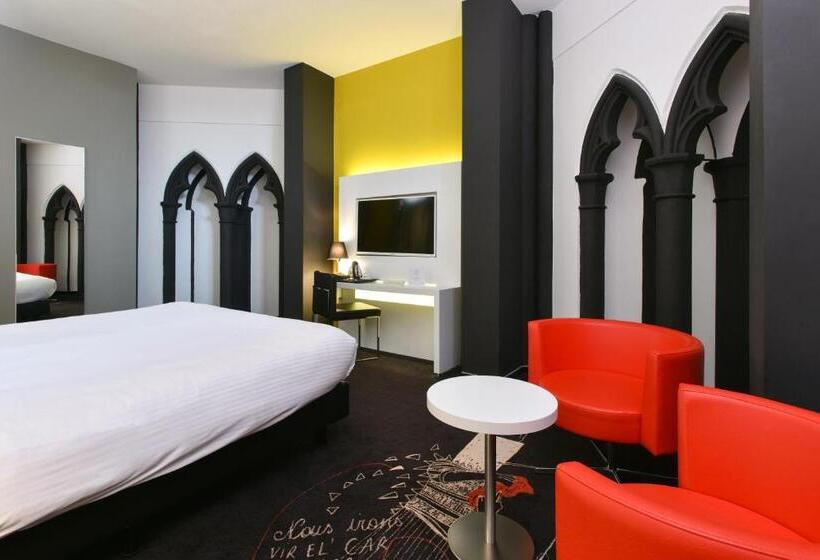 חדר סופריור, Martin S Dream