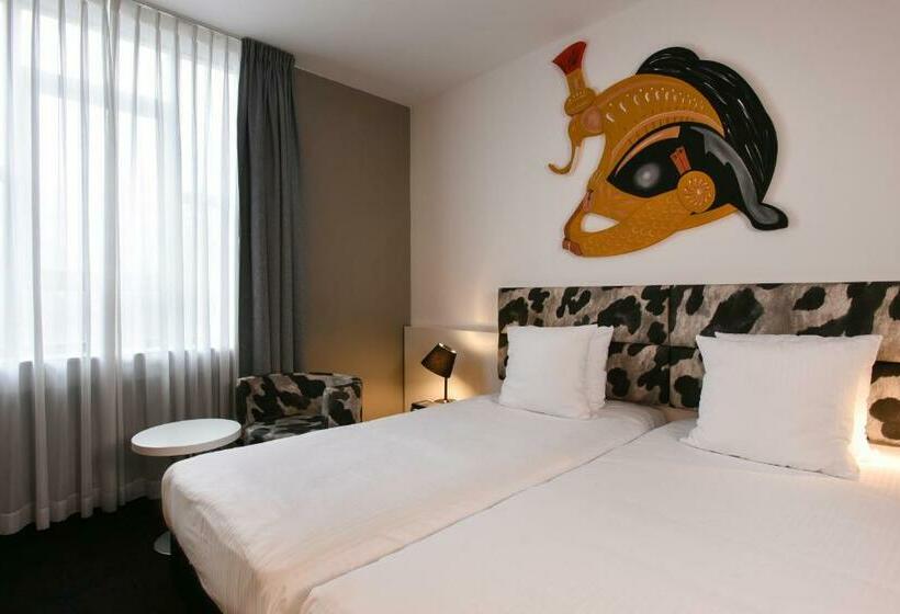 חדר סטנדרט, Martin S Dream