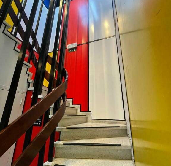 חדר אקונומי, Martin S Dream