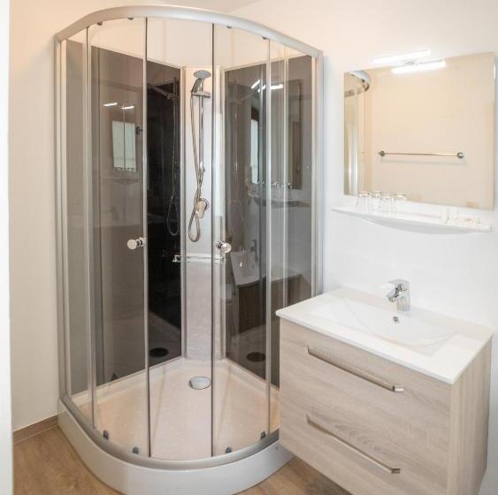 Номер Стандарт Трехместный, Untermetzger