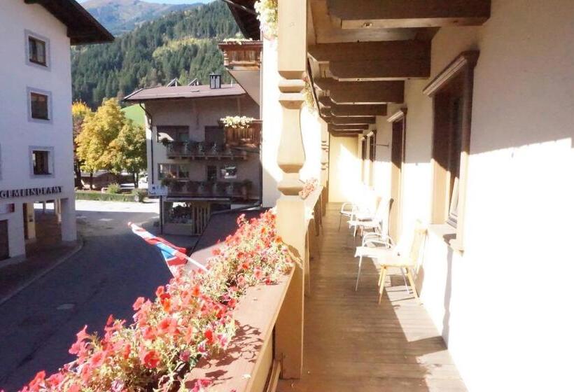 Апартаменты 4 Спальни, Untermetzger