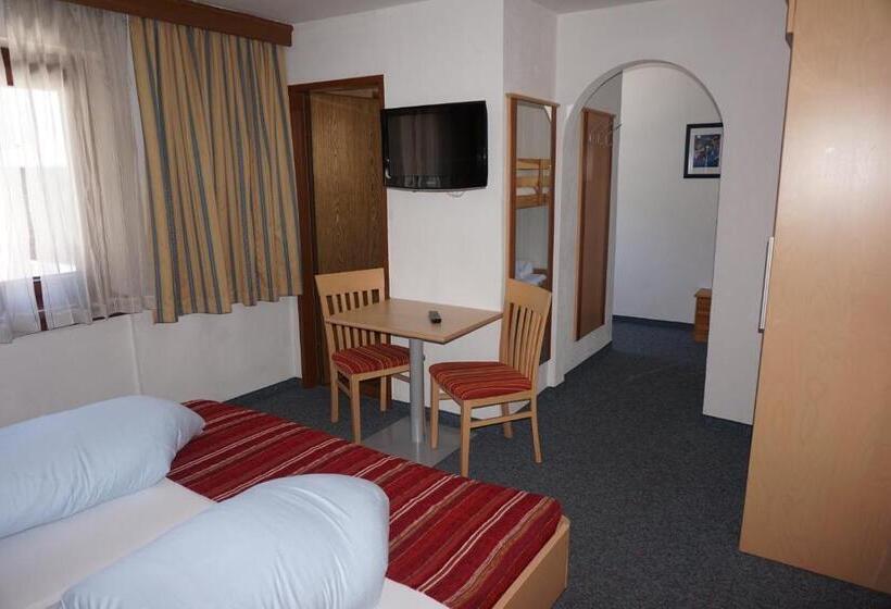 Семейный Номер, Untermetzger