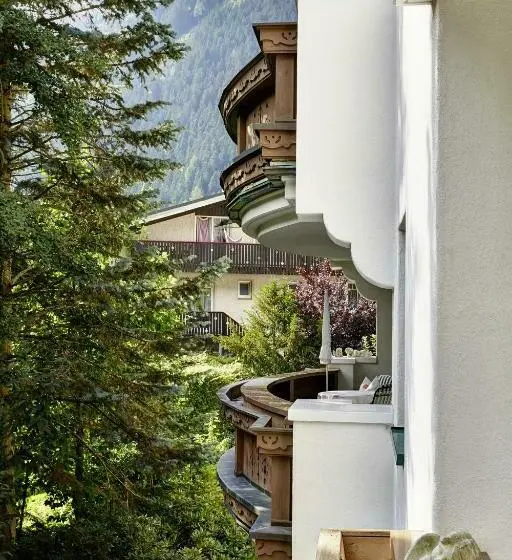 バルコニー付きデラックスルーム, Villa Angela