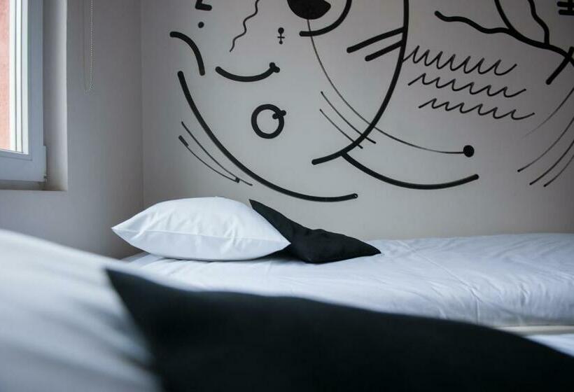 标准间, Kaba Hostel