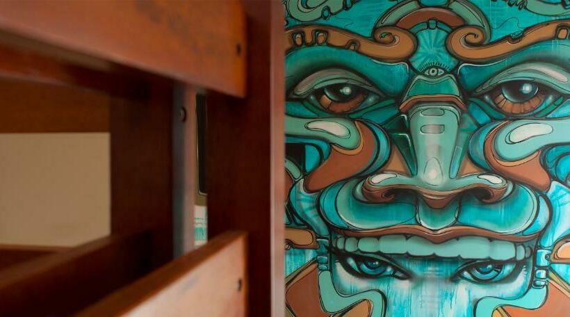 四人标准间, Kaba Hostel