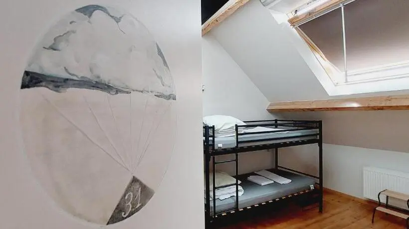 ルームシェアのワンベッド, Kaba Hostel