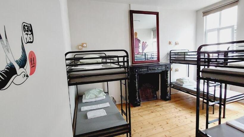 共用房间的床, Kaba Hostel