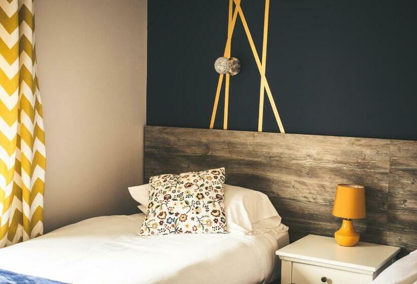 חדר סטנדרט, Kerrigan's B&b