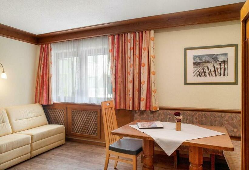 Апартаменты 1 Спальня, Appartements Kardona