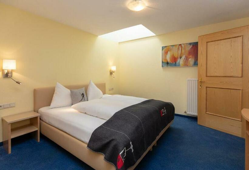 Апартаменты 1 Спальня, Appartements Kardona