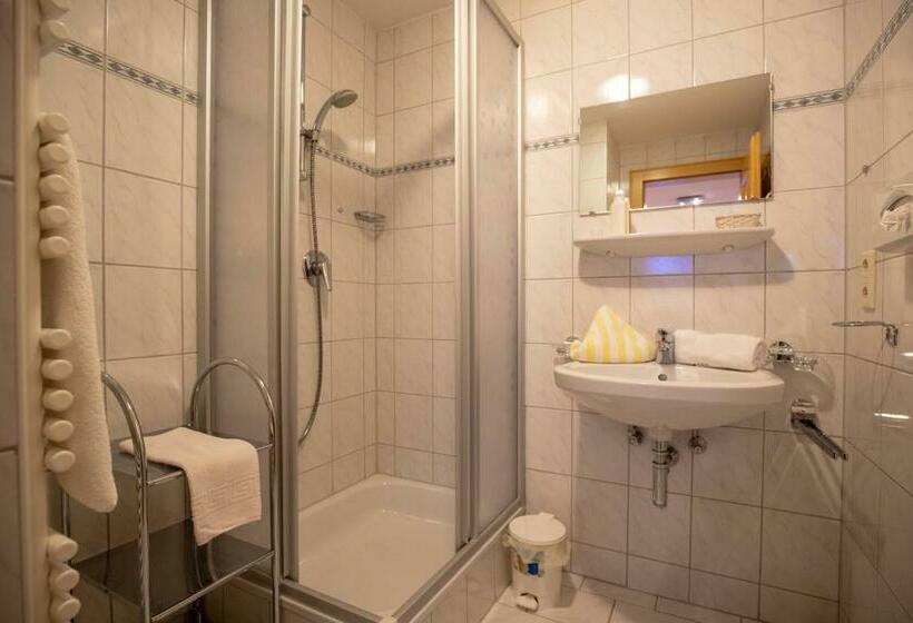 Апартаменты 1 Спальня, Appartements Kardona