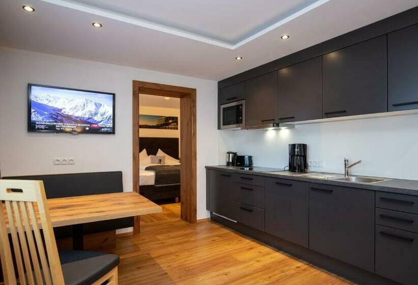 Апартаменты 1 Спальня, Appartements Kardona