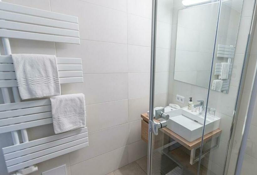 スタンダードルーム, Landgasthof & Restaurant Batzenhäusl