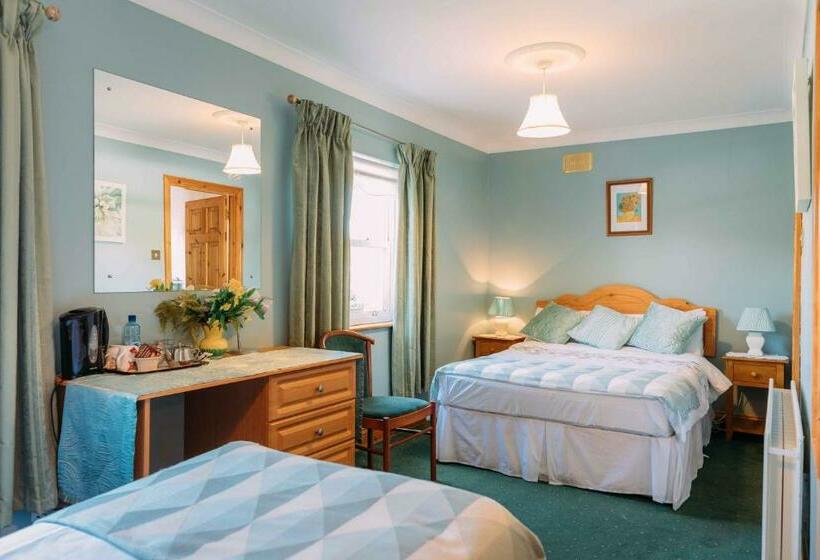 패밀리 룸, Clareville House B&b