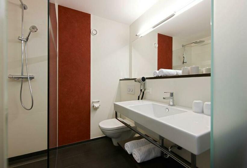 스탠다드 트리플 룸, Garni Tannleger B&b