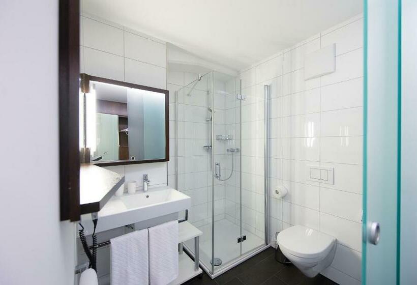 اتاق استاندارد سه نفره, Garni Tannleger B&b