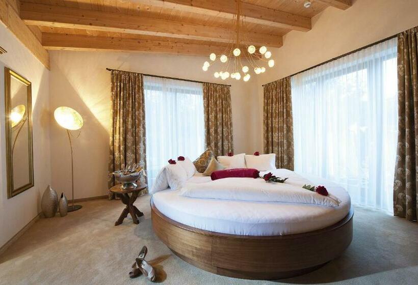 Пентхаус Люкс, Alpine Resort Goies Superior