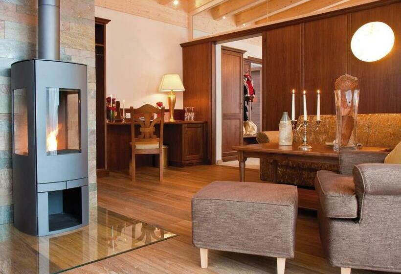 Пентхаус Люкс, Alpine Resort Goies Superior