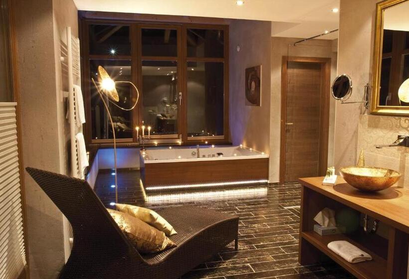 Пентхаус Люкс, Alpine Resort Goies Superior