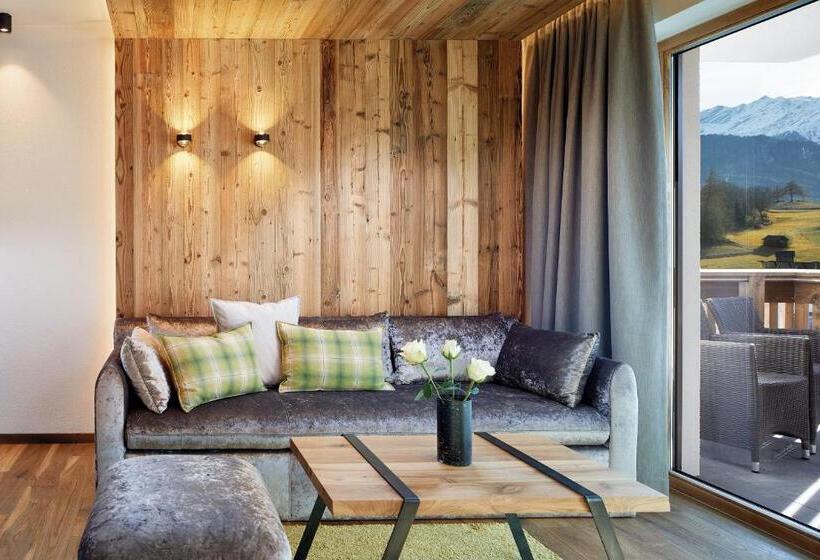 Люкс, Alpine Resort Goies Superior