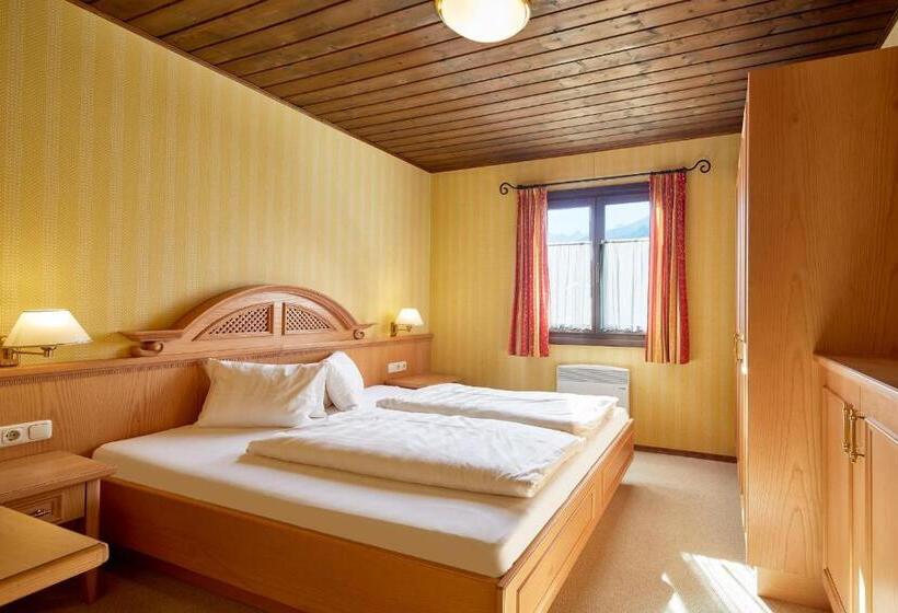 Дом 1 Спальня, Alpine Resort Goies Superior