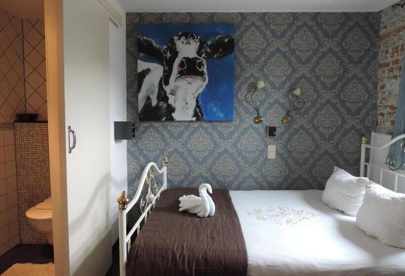 이코노미 룸, Berneau