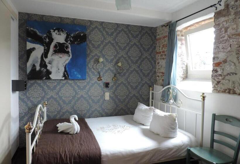 이코노미 룸, Berneau