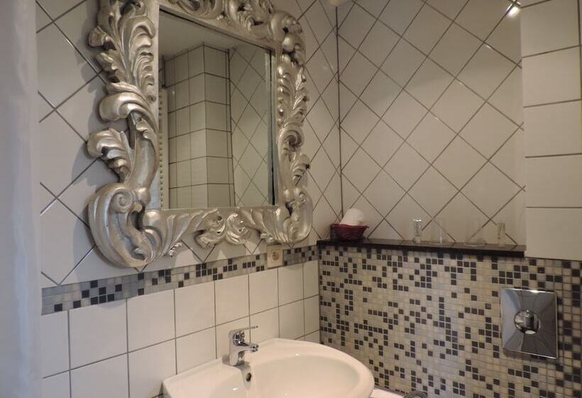 디럭스 룸, Berneau