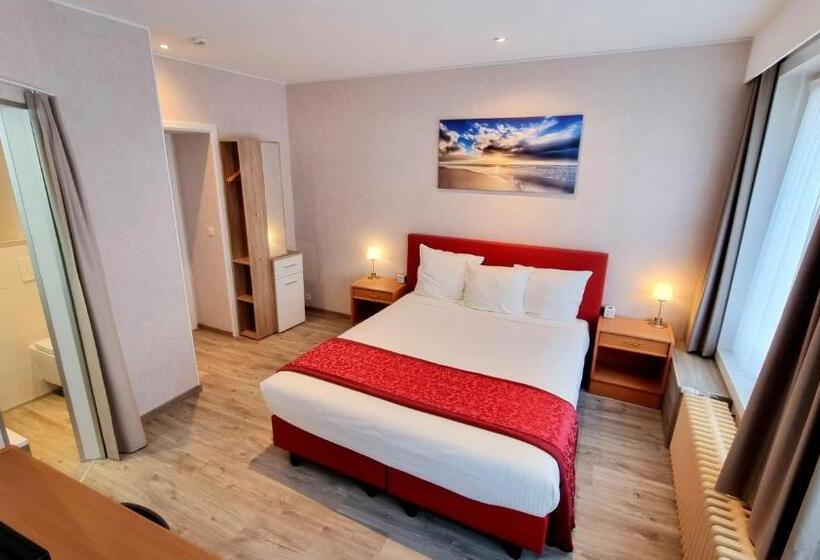 חדר קומפורט, Cardiff