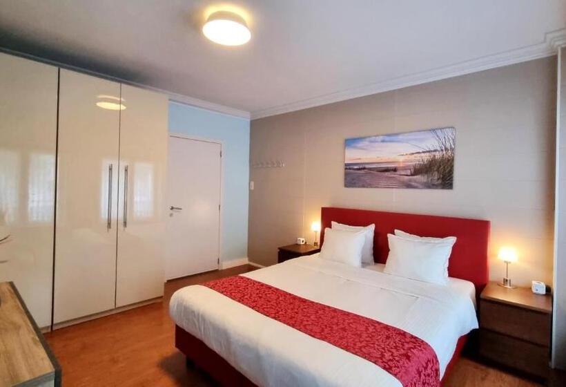 דירת חדר עם טרסה, Cardiff