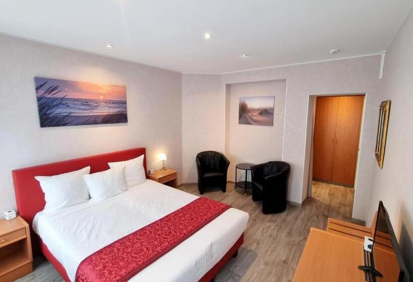 חדר קומפורט, Cardiff