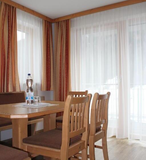 آپارتمان 2 خوابه با بالکن, Garni Dorfblick