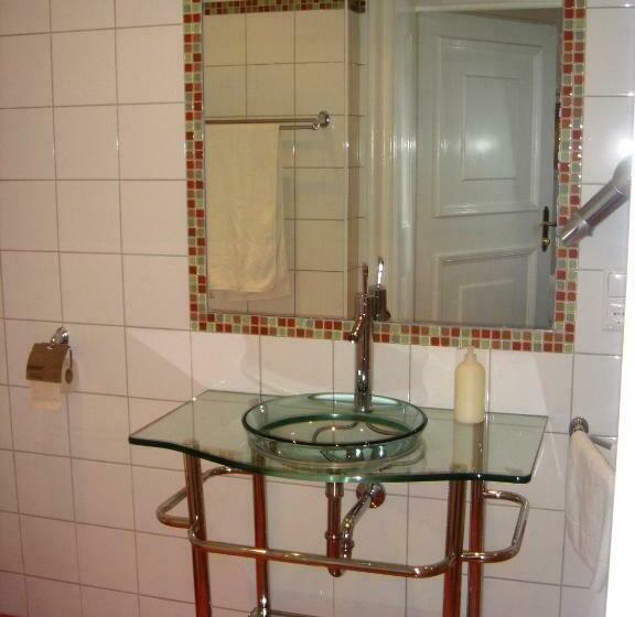 Номер Стандарт Индивидуальный, Knappenstöckl