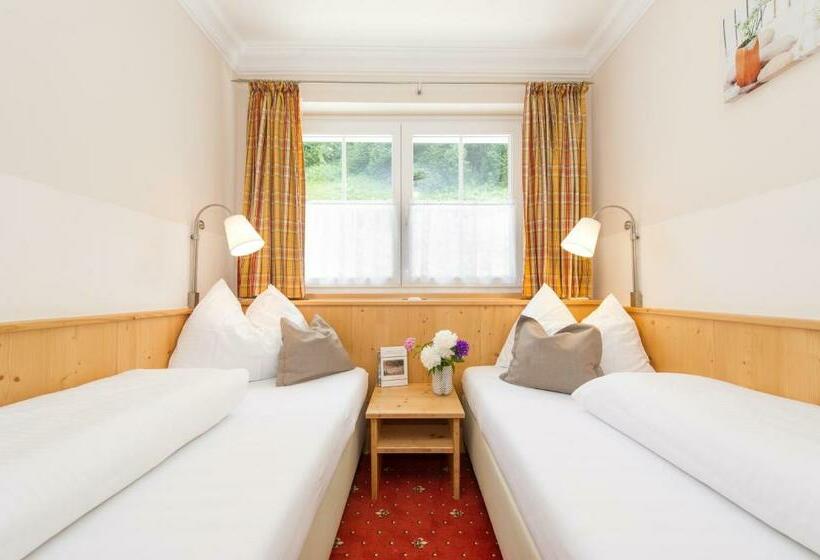 اتاق خانوادگی, Krone Großarl