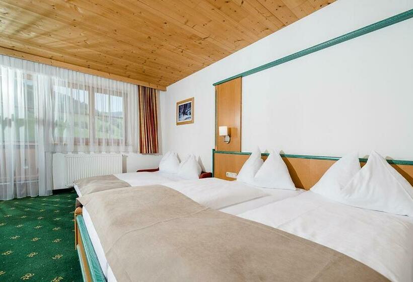 غرفة عائلية, Langeck