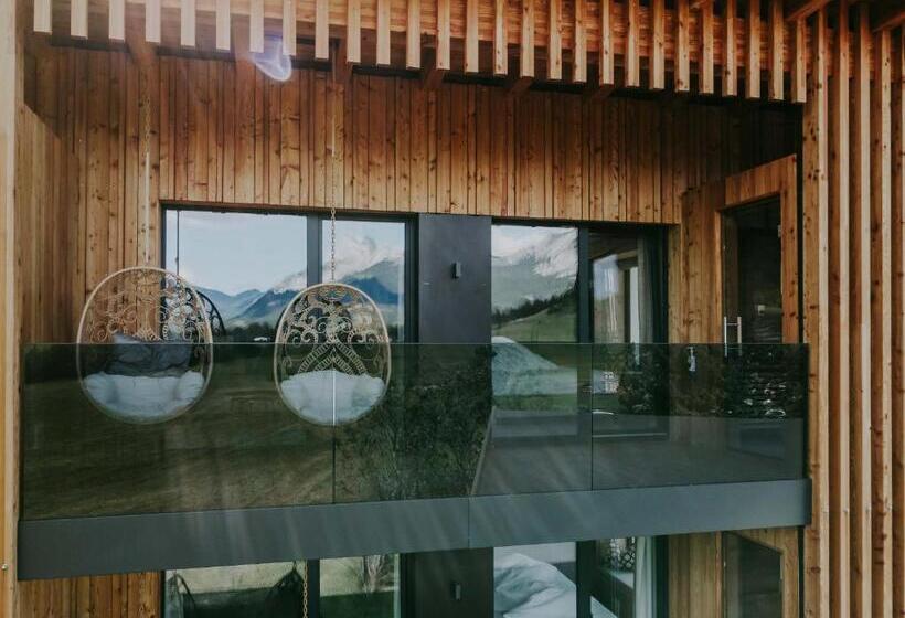 סוויטה עם מרפסת, Mons Suites Wine Passion