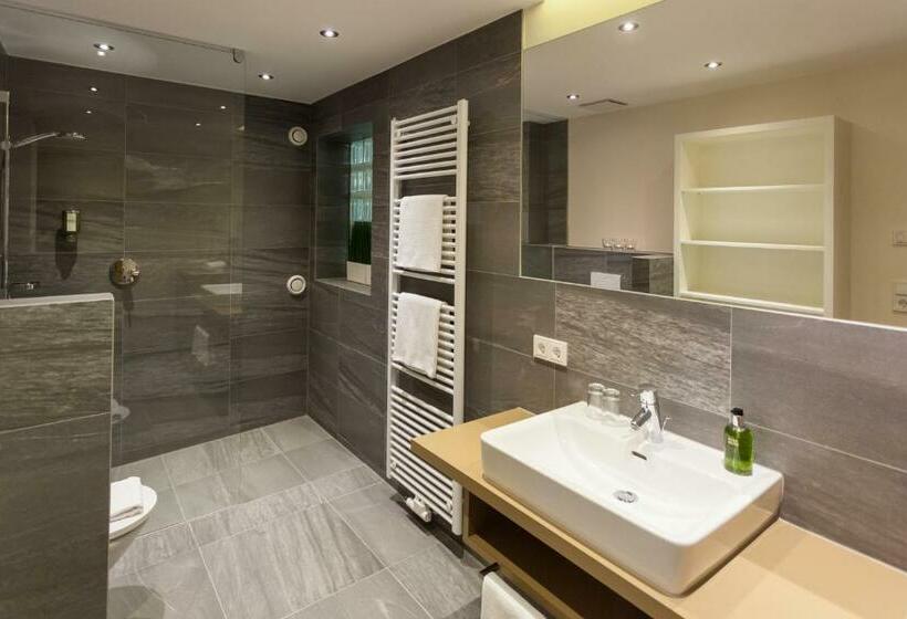 شقة غرفتين نوم مزودة بشُرفة, Rundeck