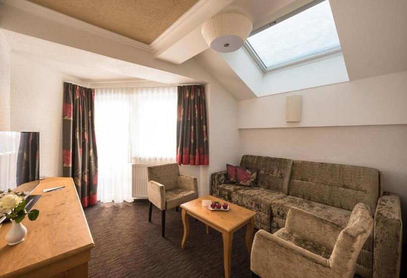 디럭스 스위트, Seespitz