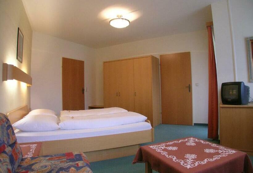 Huoneisto 2 Makuuhuonetta, Tischlbergerhof