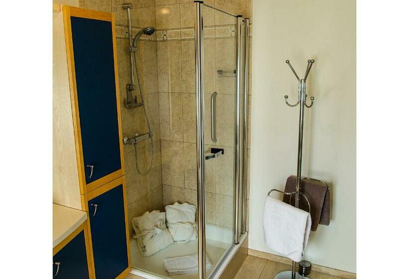 标准间, Wilgenhof