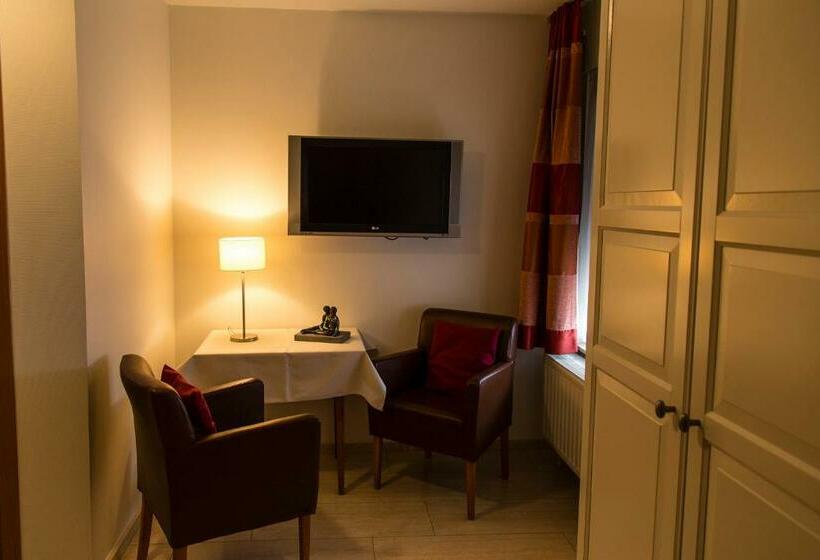 标准间, Wilgenhof