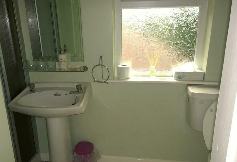 חדר סטנדרט לשלושה, Mulberry Lodge B&b