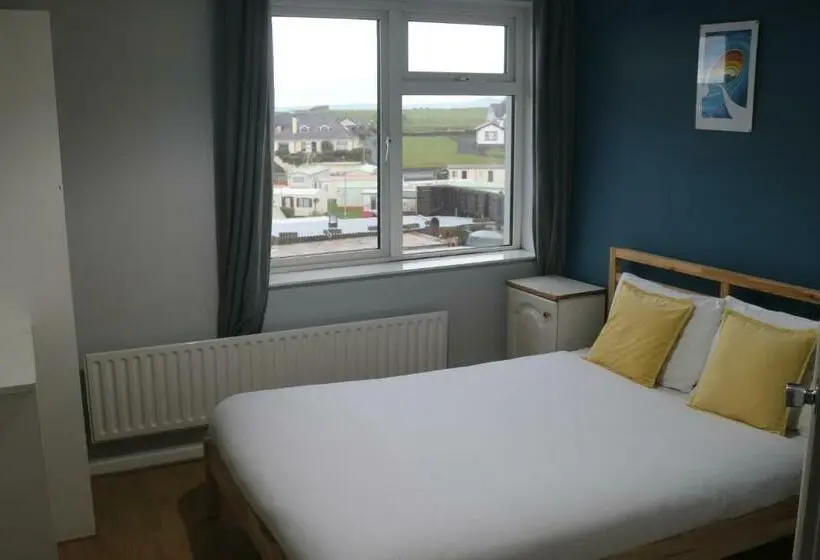 اتاق استاندارد, Rougey Lodge Hostel