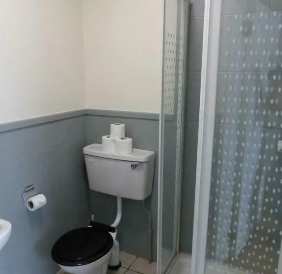 اتاق استاندارد, Rougey Lodge Hostel