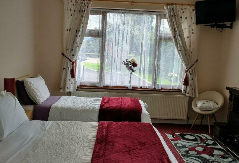 غرفة عائلية مطلّة علي الحديقة, Shepherds Lodge B&b