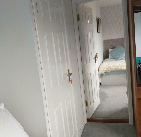 غرفة عائلية, Shepherds Lodge B&b