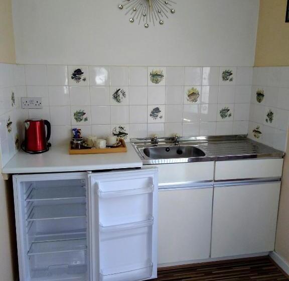 غرفة عائلية مطلّة علي الحديقة, Shepherds Lodge B&b